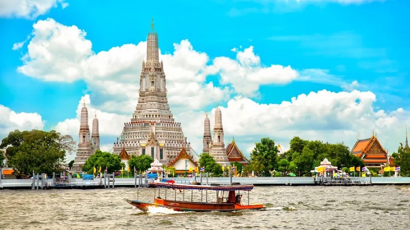 Chùa Wat Arun và sông Chao Phraya