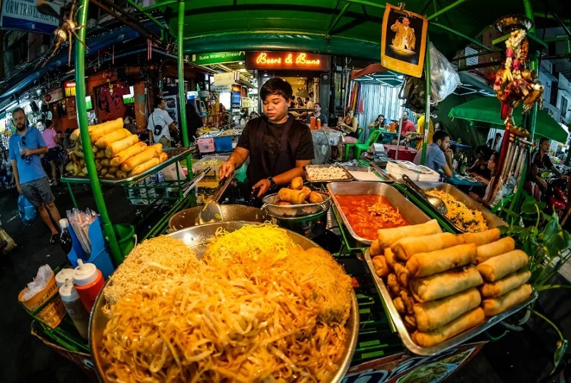 Thức ăn đường phố ở Bangkok