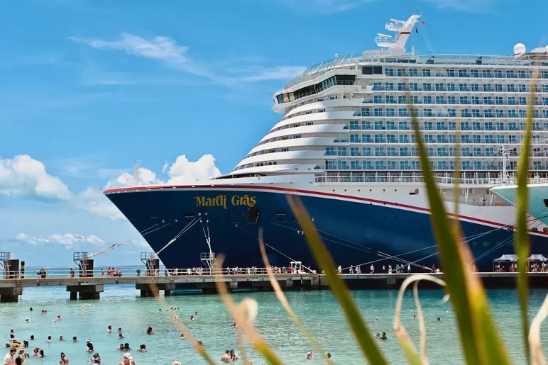Mardi Gras đại diện cho một kỷ nguyên mới về thiết kế tàu cho Carnival Cruise Line