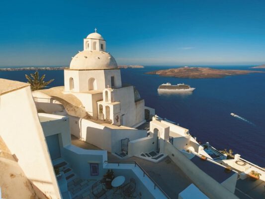 'Tôi đánh giá một tuyến tour du thuyền bằng bữa tiệc buffet của nó'