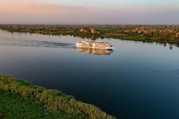 Tàu sông mới nhất có chuyến tour du thuyền trên sông Nile