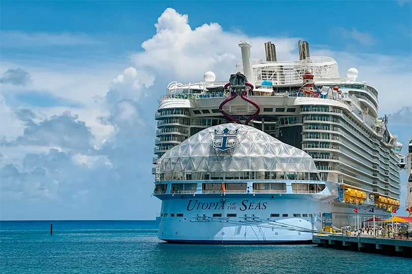 Liệu Utopia of the Seas mới của Royal Caribbean có phải là du thuyền hạng Oasis tuyệt vời nhất từ ​​trước đến nay không