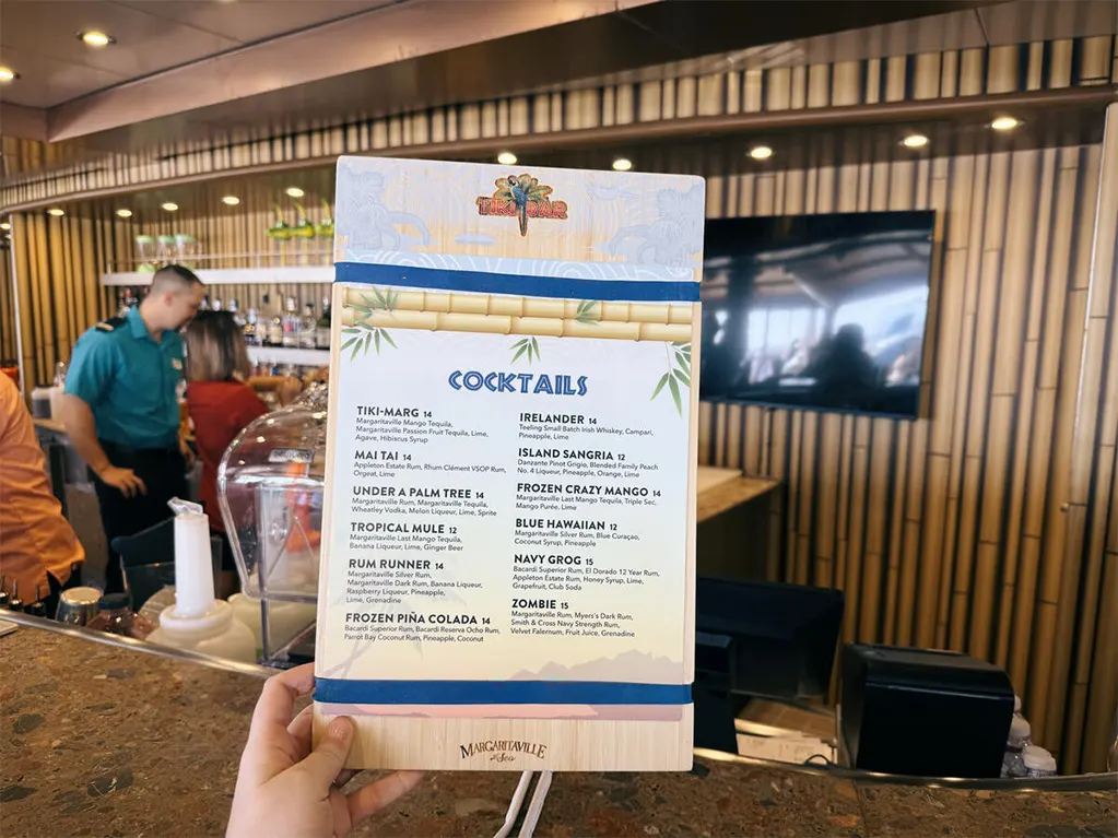 Hơn 100 loại cocktail mới đã được tạo ra cho Margaritaville tại Sea's Islander