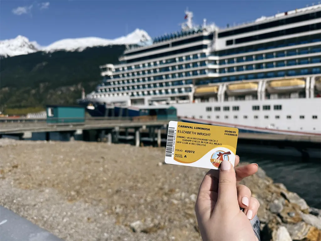 Hướng dẫn về Chương trình khách hàng thân thiết của Carnival Cruise (2025)